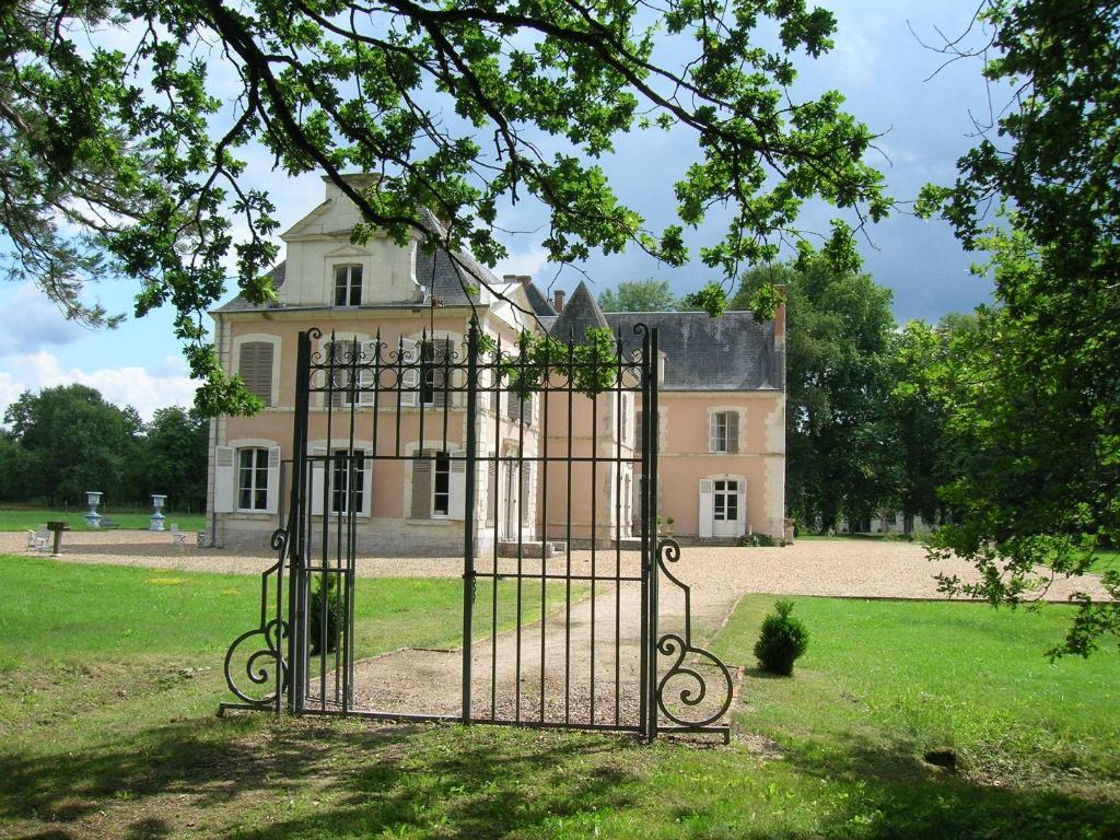לינה וארוחת בוקר Saint-Laurent-Nouan Chateau De Bois Renard מראה חיצוני תמונה